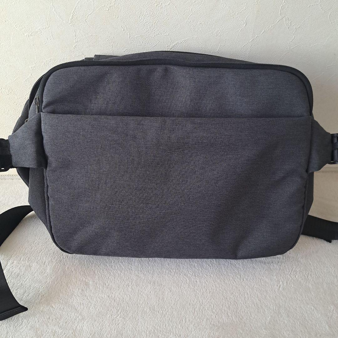 QUICKPACK ボディバッグ 13インチ