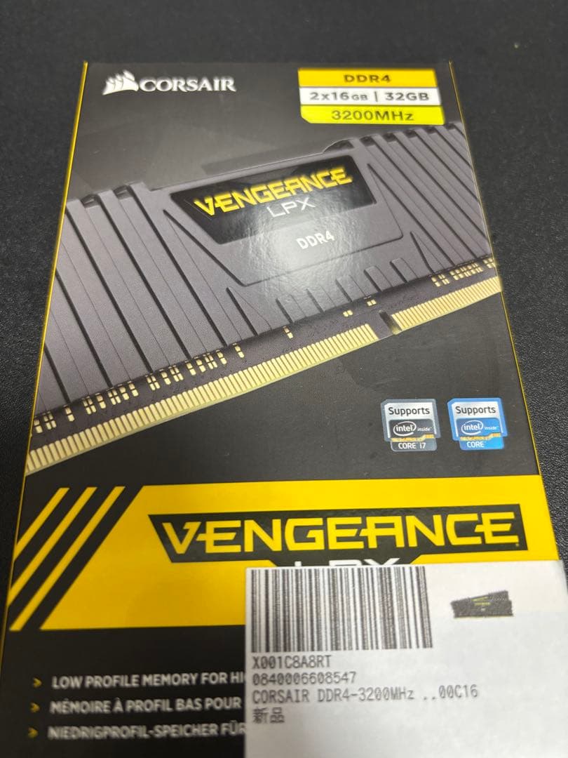 【新品未開封】CORSAIR DDR4 32GB 16×2 3200MHz