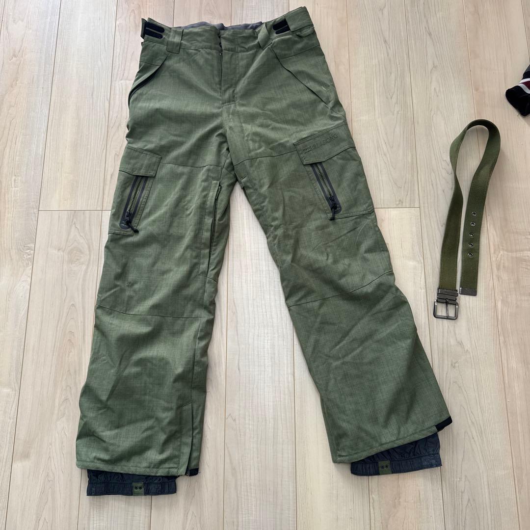 最終値下げ良品BILLABONG ビラボン　スノーボードウェアMサイズ上下ベルト