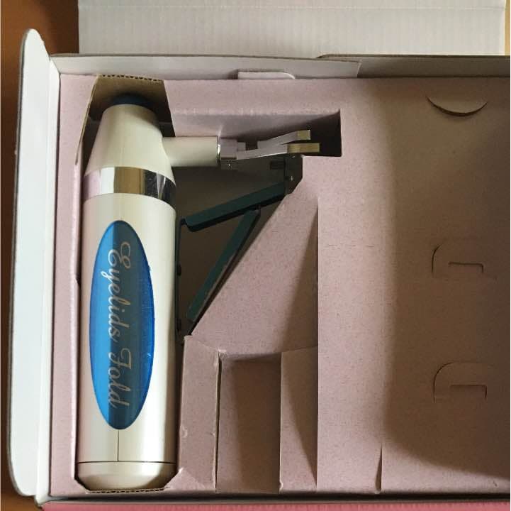 Eyelids Fold アイリッドフォールド　美容