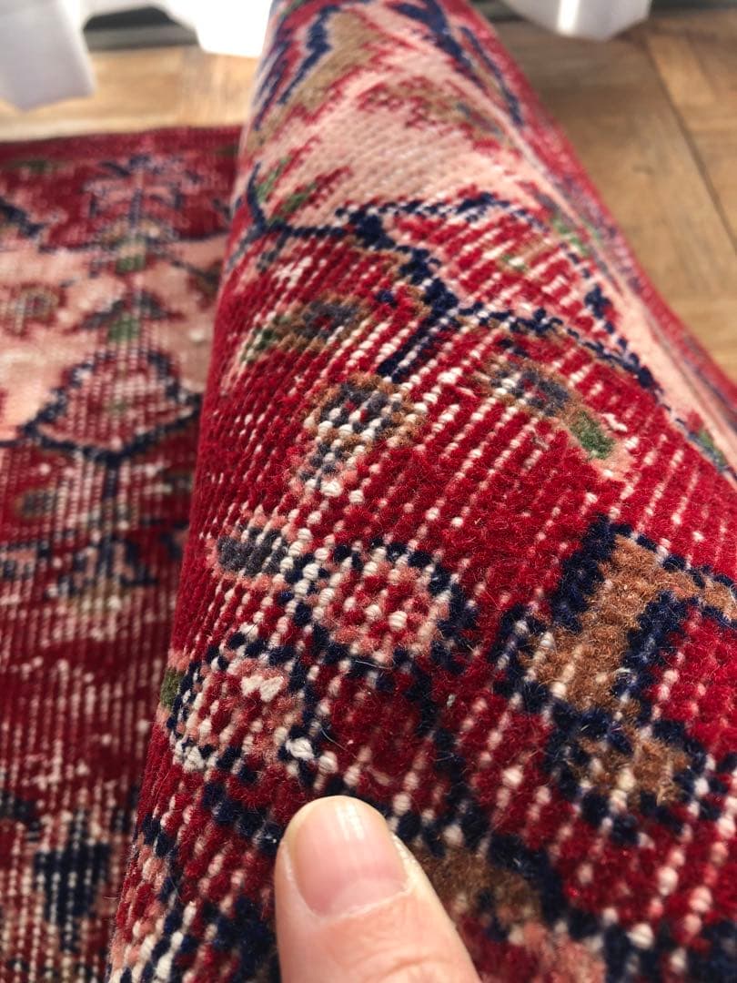 【大きめサイズ】✧美しいredと優しいpink✧トルコ ビンテージラグ 半円ラグ