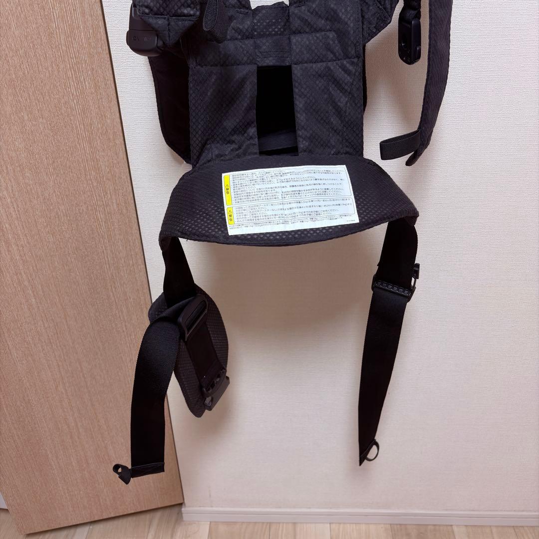 ゆ*こ様 nuna 抱っこ紐 カドルクリック