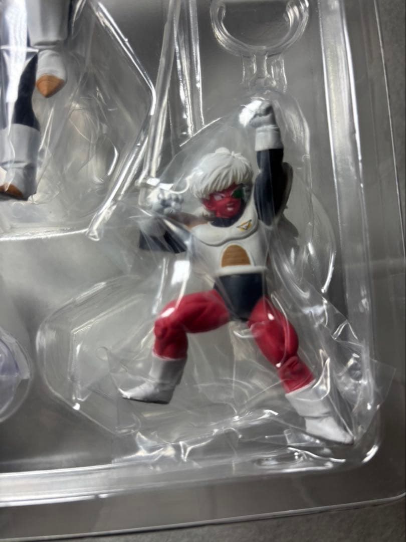 HGドラゴンボール超　ギニュー特戦隊セット　バンダイ