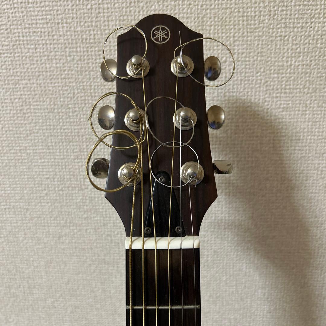 ヤマハ サイレントギター 極上品 単三電池でOK 付属品完備 SLG200S！