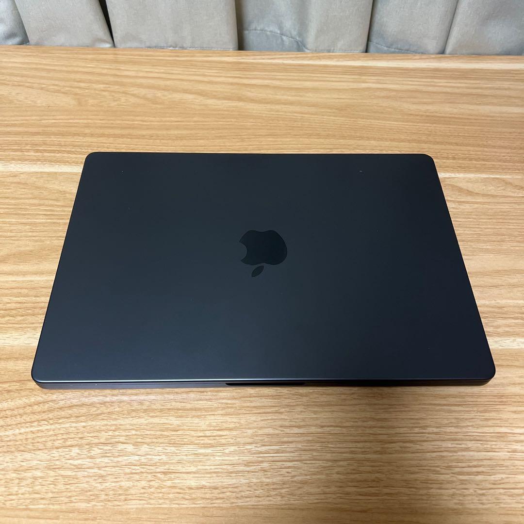 ぱるるんMacBookPro M4スペースブラック16GB 512GB