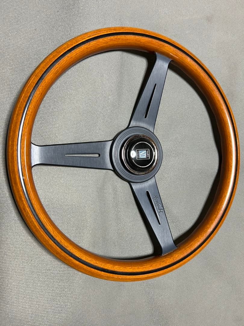 ゆづき　ナルディ クラシック ウッド