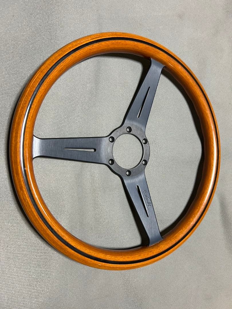 ゆづき　ナルディ クラシック ウッド