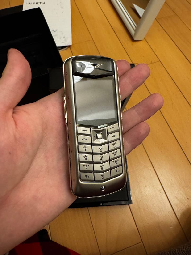 携帯電話本体 Vertu Constellation 2006 SS Black