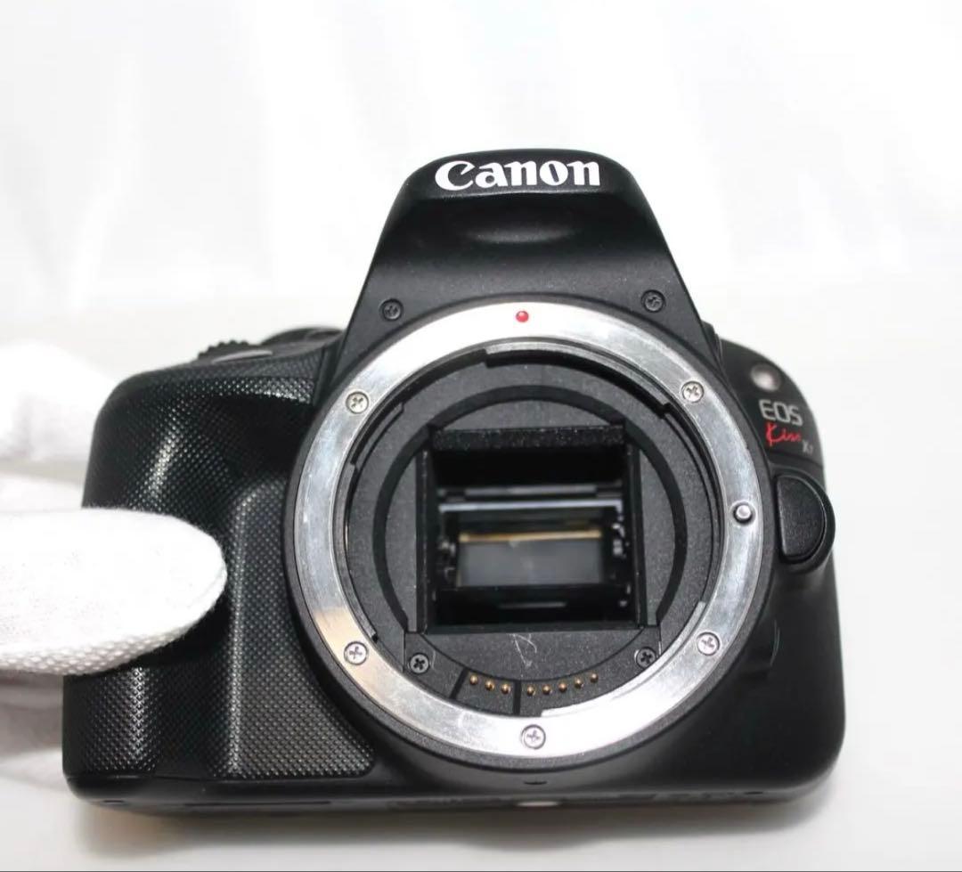 キャノン 一眼レフ　Kiss X7 手ぶれ補正レンズ　望遠　バッテリー2個！