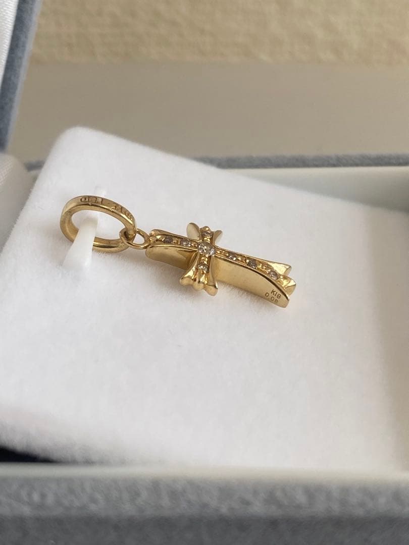 極美品 K18 クロス 両面十字架 ダイヤモンド ネックレス トップ 18金