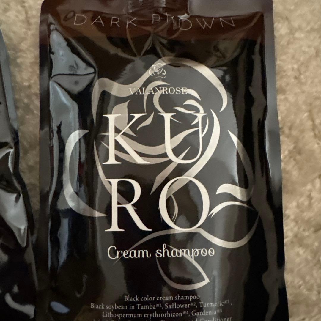 バランローズ　KURO クリームシャンプー　白髪染まる　黒と茶ミックス