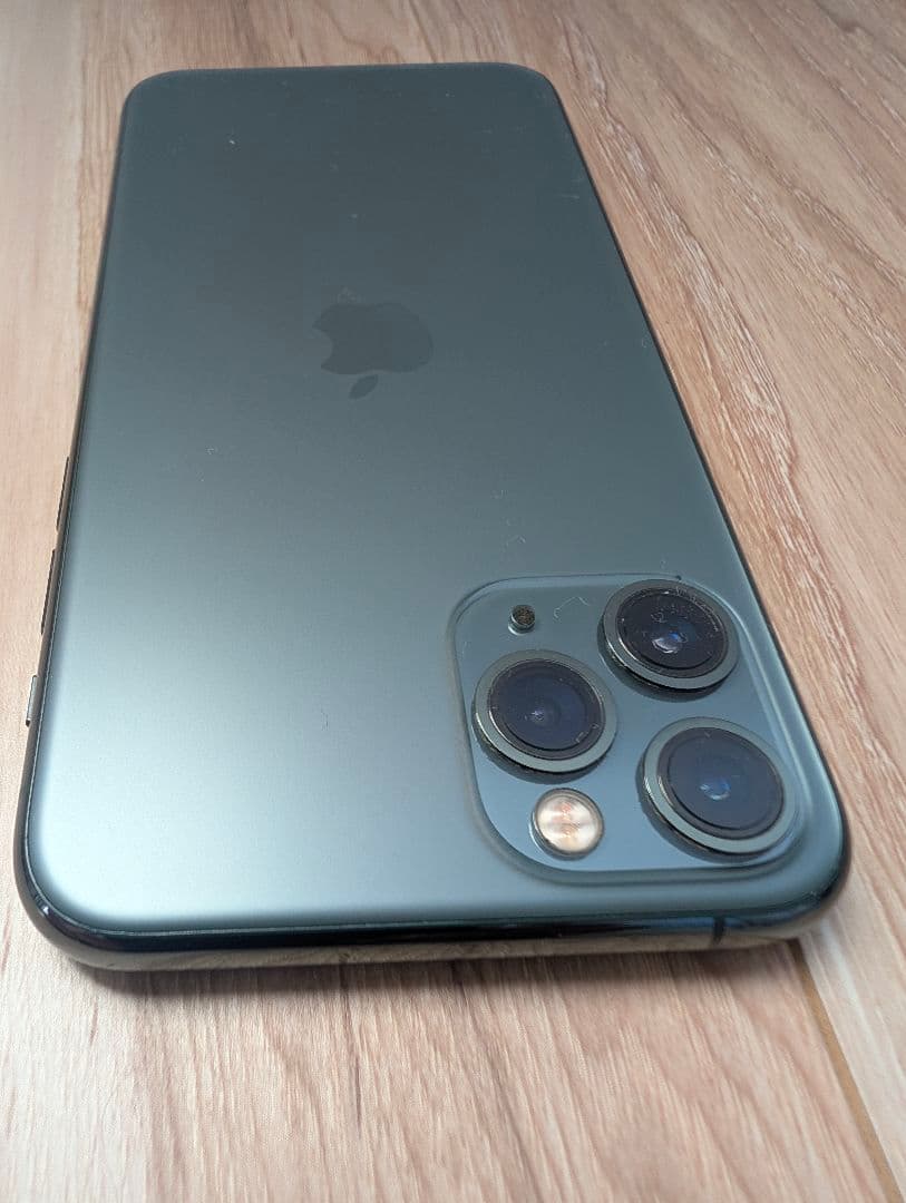 Apple iPhone 11 Pro 本体　新品バッテリー付き