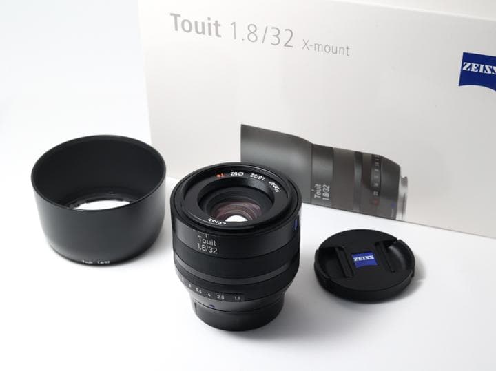 Touit 1.8/32 X-mount 単焦点レンズ　元箱付き