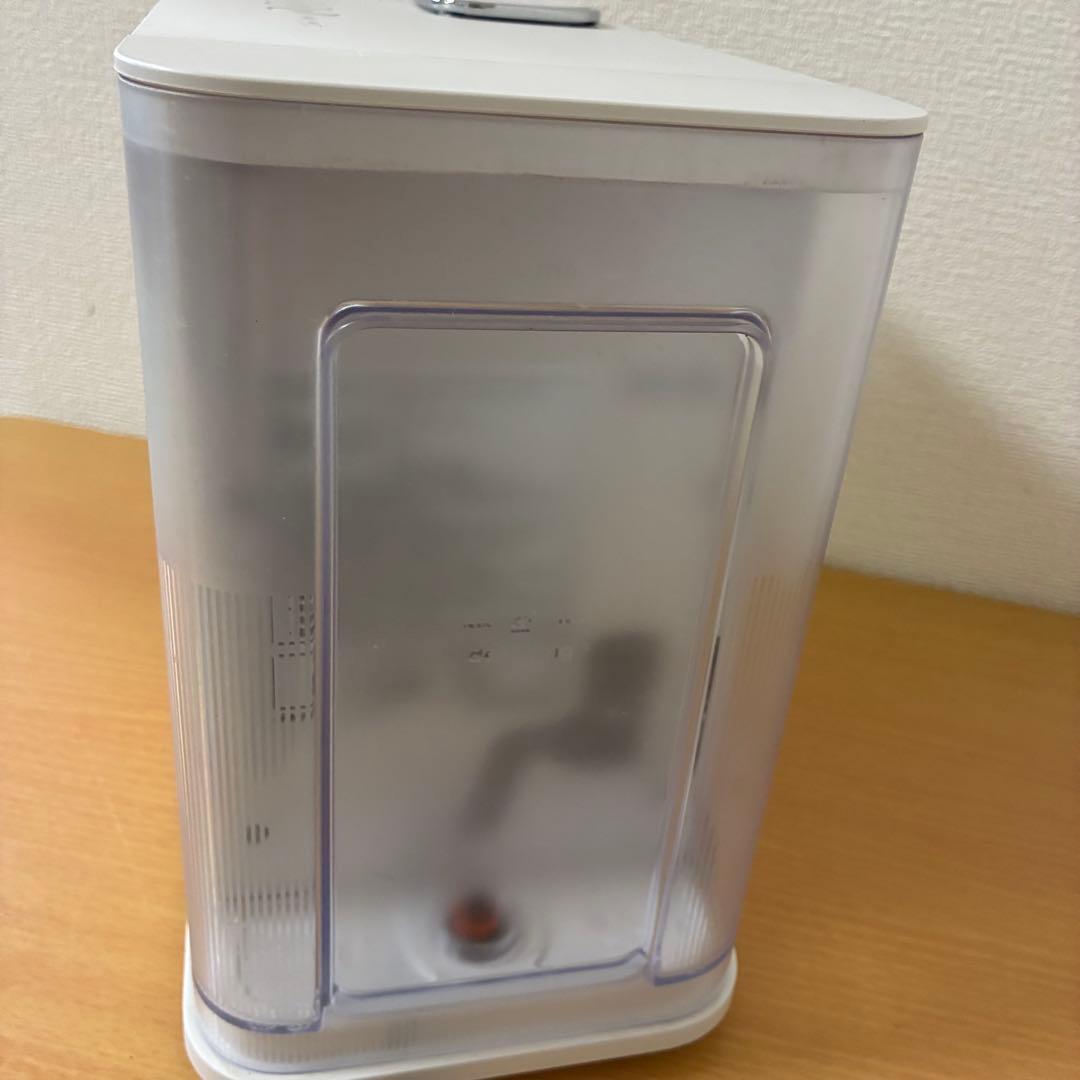 ネスプレッソ ラティシマワン カプセル式コーヒーメーカー F111