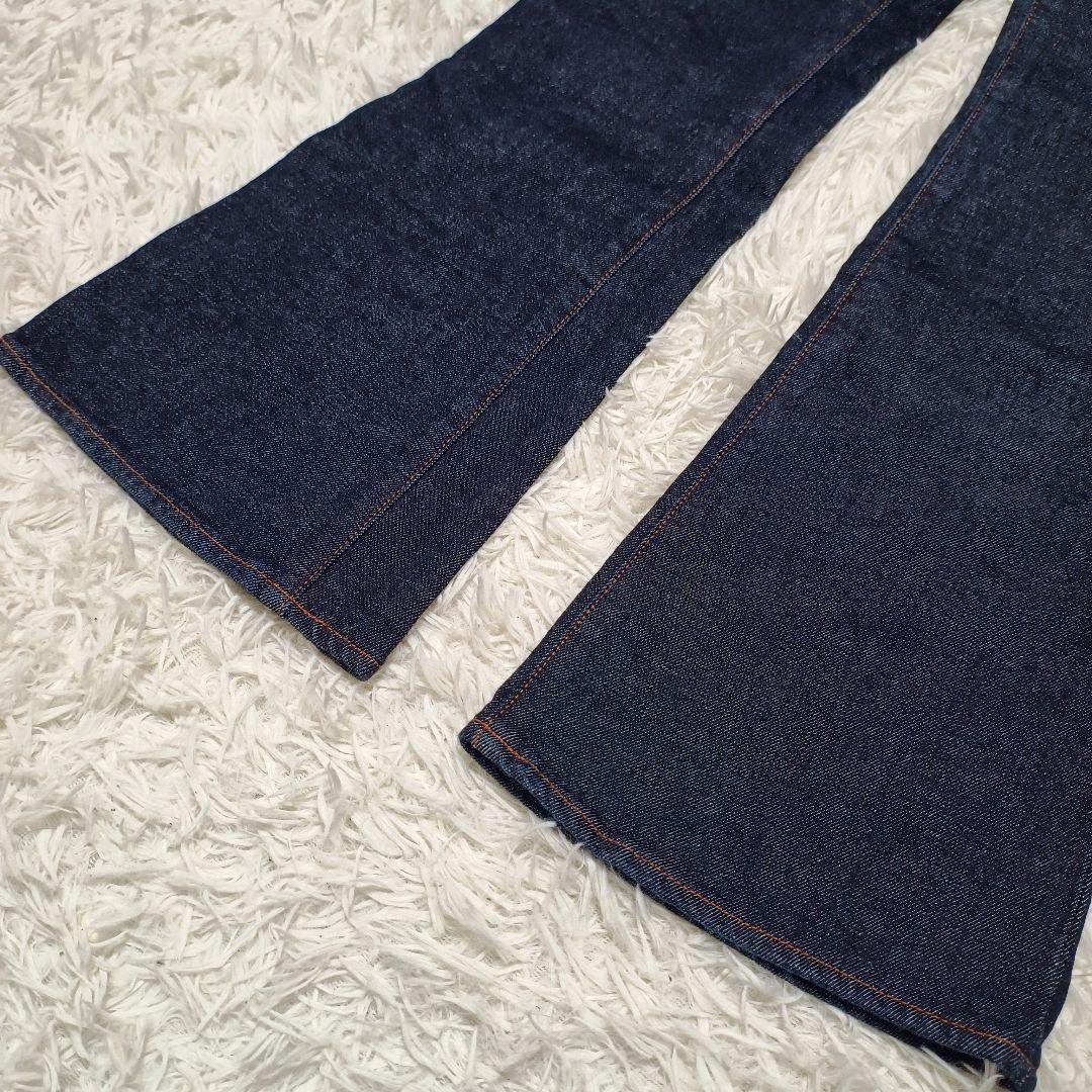 超美品 MOUSSY MVS FLARE 濃紺 フレア デニム 24