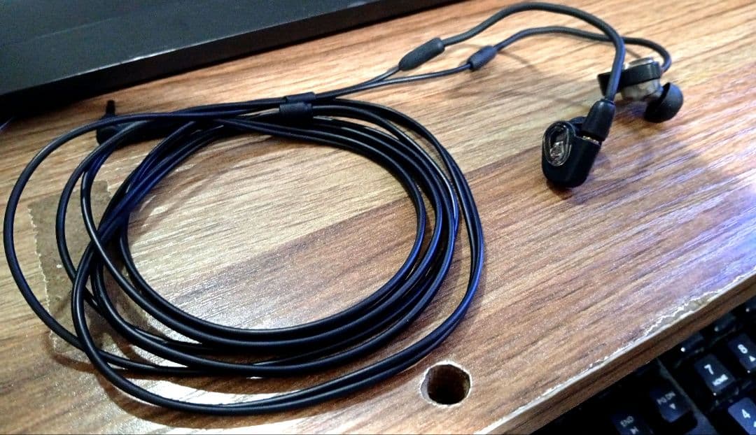 audio-technica ATH-E50 インイヤーモニター　１BA