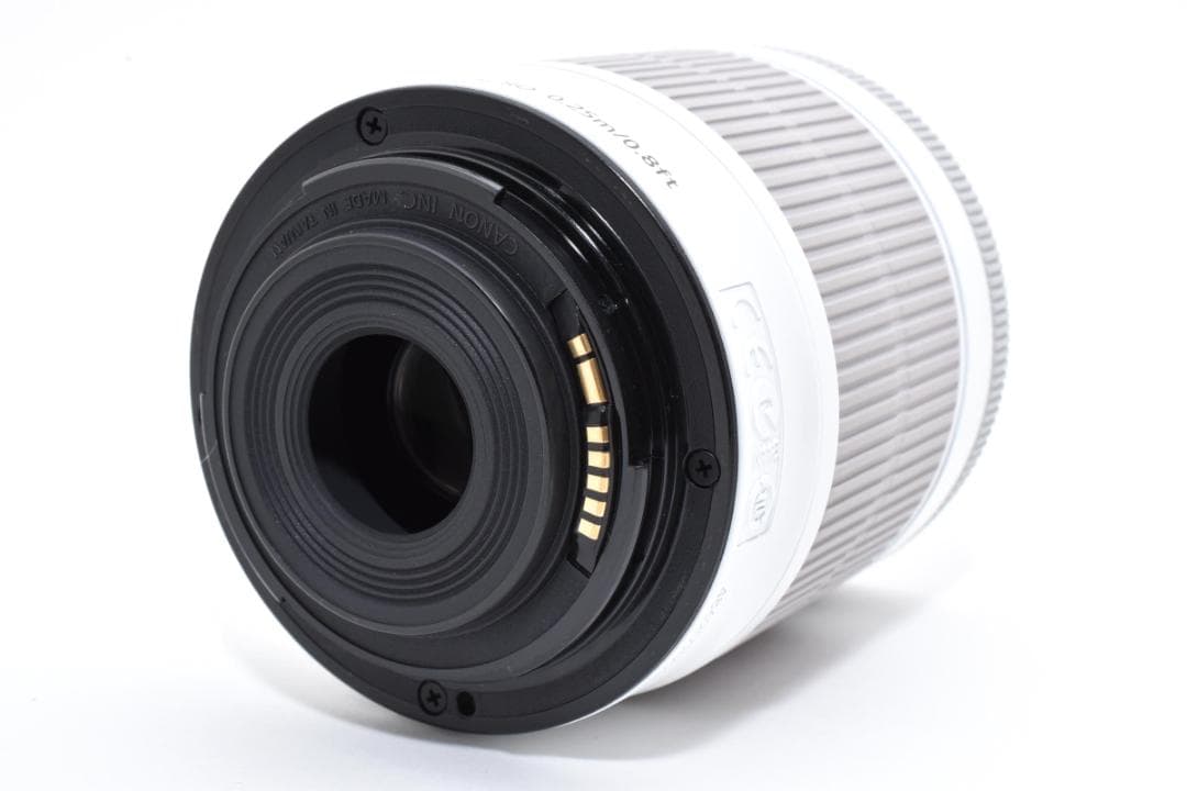 ✨女性にもおすすめ✨Canon kiss X7 ホワイト シャッター数1540回