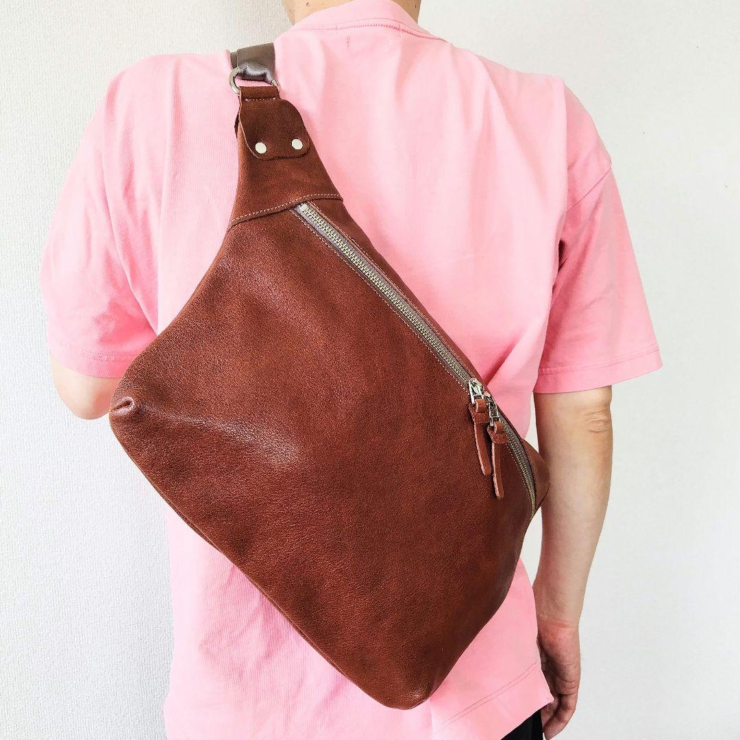 け*ん様 ハンドメイド　ボディバッグ　本革　クリーマー　特大　ブラウン　新品　1