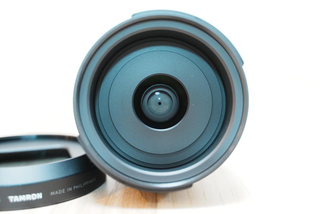 【 美品 】タムロン 35mm F2.8 Di III Eマウント