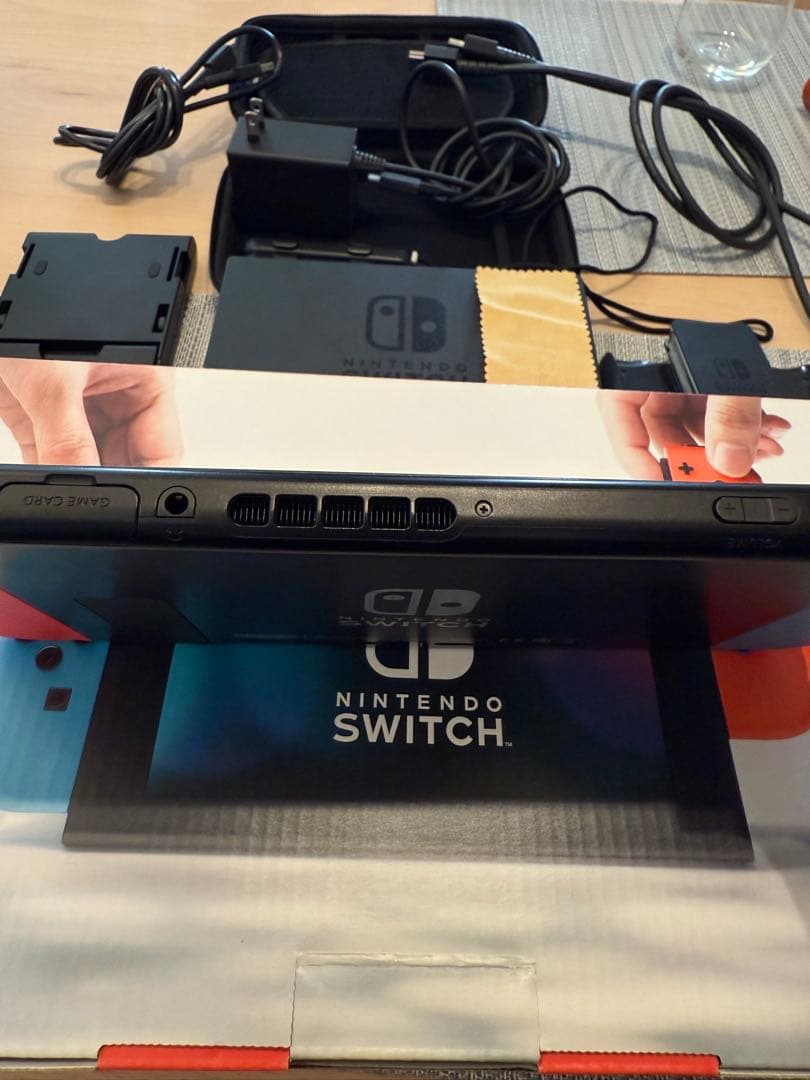 【お得5点セット】Nintendo Switch 本体 青/赤 Joy-Con