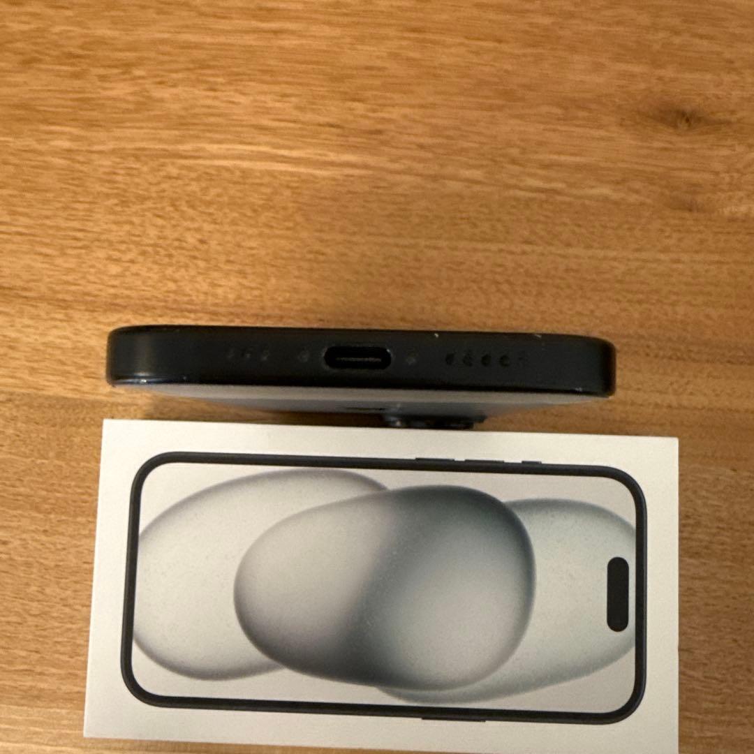 iPhone 15 ブラック 128GB SIMフリー版 Apple Care+