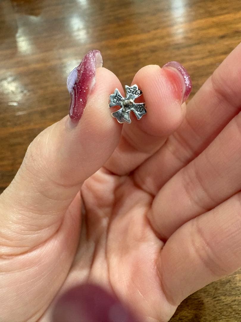 【正規品】 新品未使用　クロムハーツ　CHプラススタッドピアス