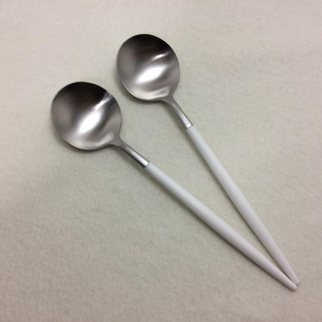 にゅん　クチポール　GOA　ホワイト＆シルバー　基本５種×各４本