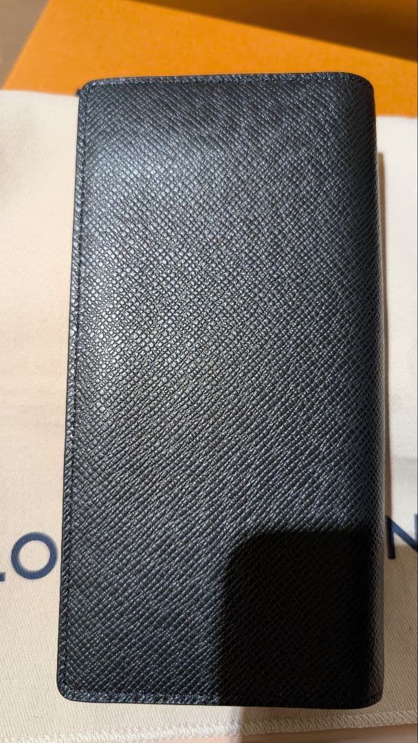 ルイヴィトン ポルトフォイユ ブラザ M30285 ブラック タイガ