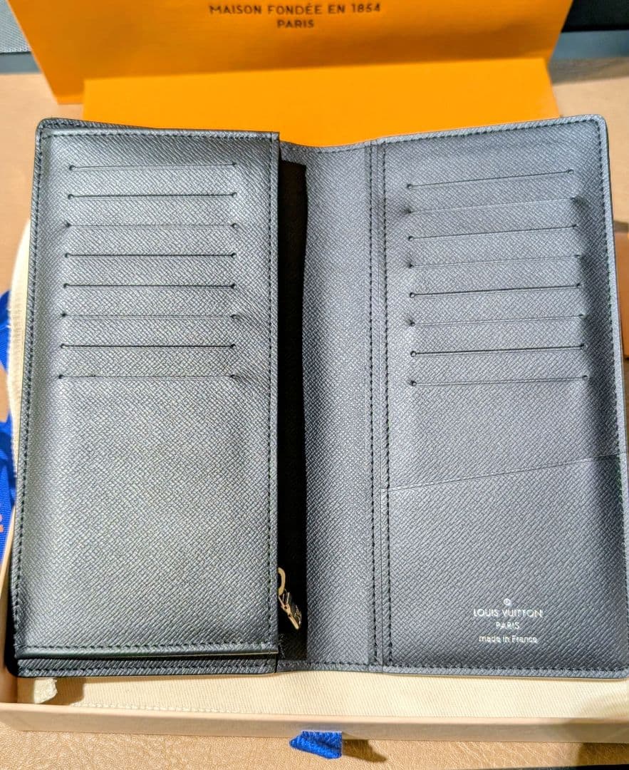 ルイヴィトン ポルトフォイユ ブラザ M30285 ブラック タイガ