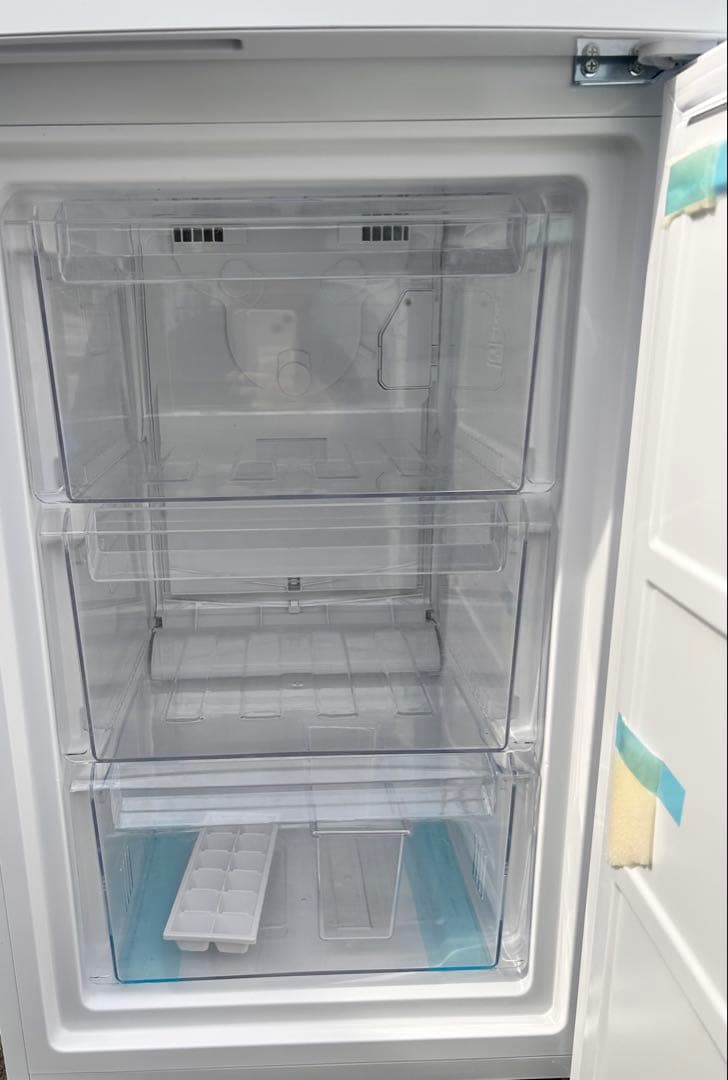 送料込★SHARP ノンフロン冷蔵庫 SJ-BD23M-W 230L★