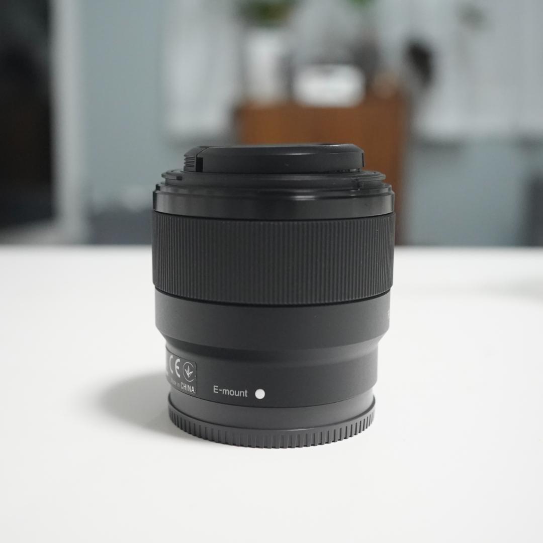 Sony FE 50mm F1.8 レンズ SEL50F18F