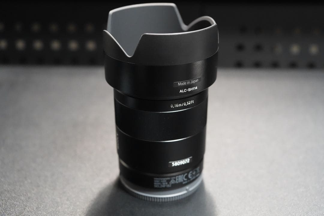 【美品】 Sonnar T* 24mm F1.8 ZA ＋ LHP-1