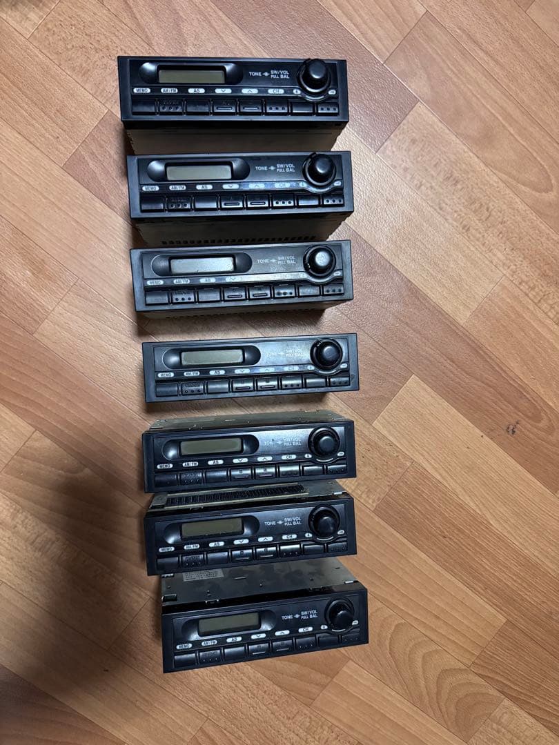 いすゞ エルフ ラジオ　7本　RI-9292B