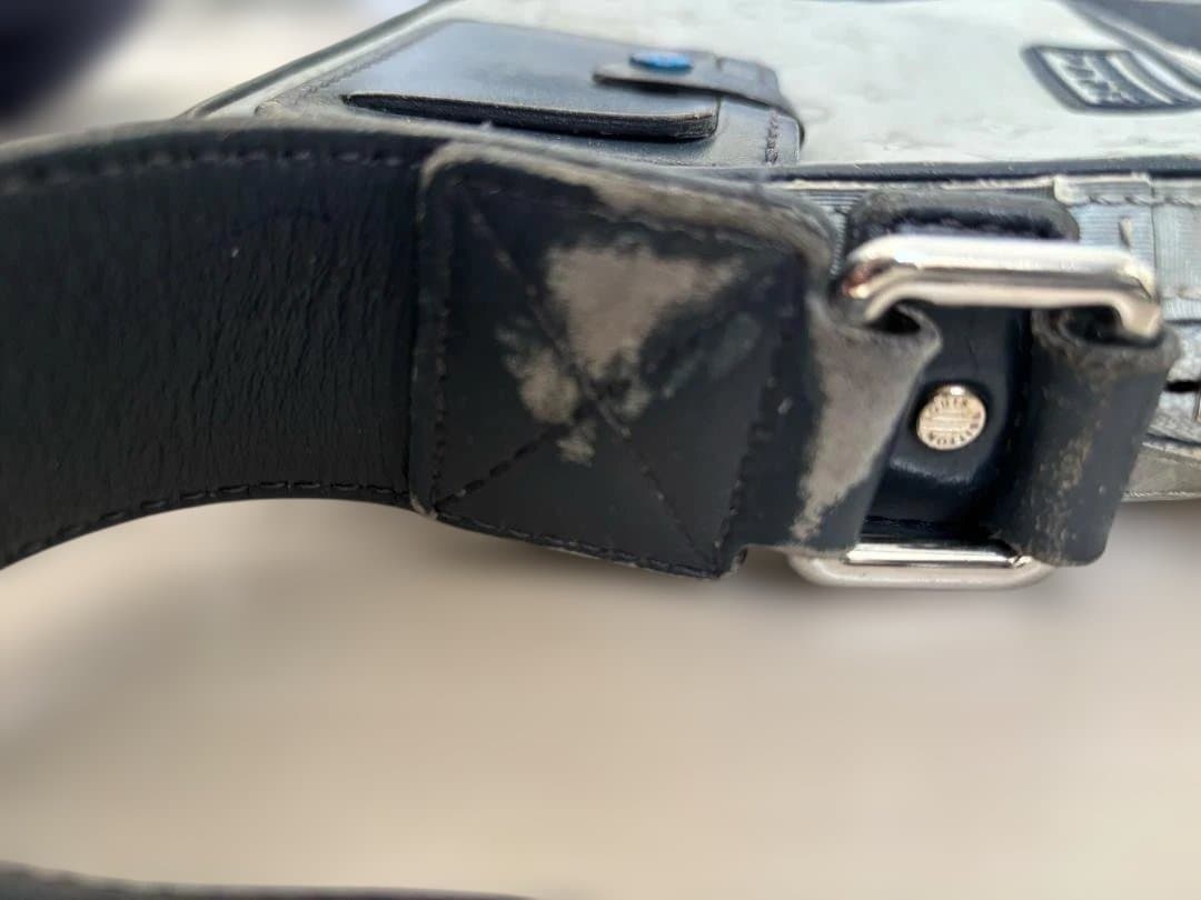 ルイ ヴィトン ショルダーバッグ サテライト メッセンジャー