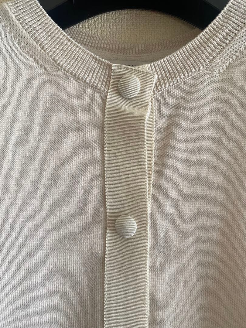 モンクレール　カーディガン