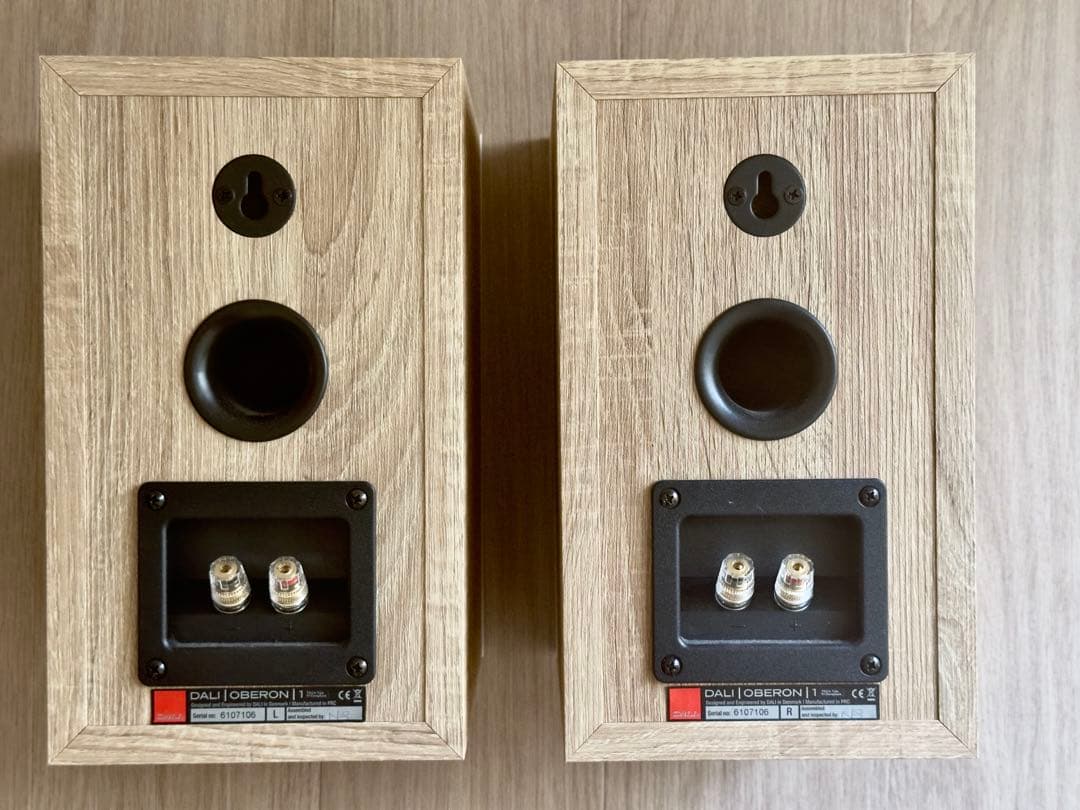 [美品] DALI OBERON 1（ライトオーク・2本1組）