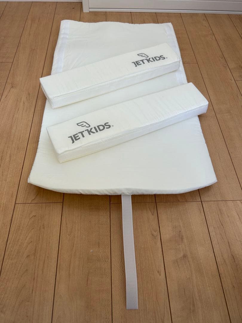 【美品】ジェットキッズ 赤　レッド　スーツケース　子供　ストッケ