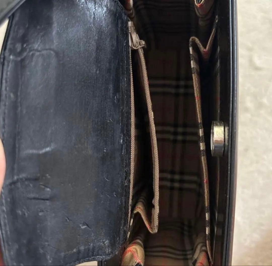 バーバリー ノバチェック レザー ワンショルダーバッグ レディース　ブラック