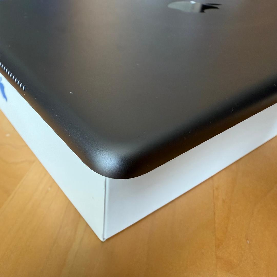 iPad (第9世代) Wi-Fiモデル 64GB(MK2K3J/A)フルセット