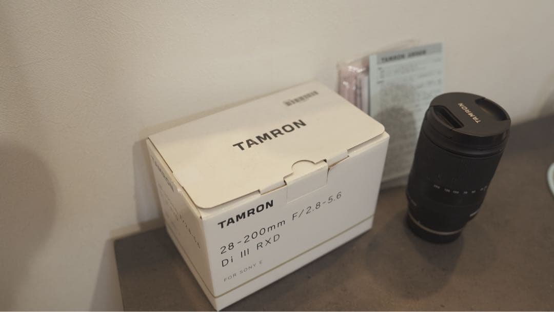 Tamron 28-200mm F/2.8-5.6 ズームレンズ