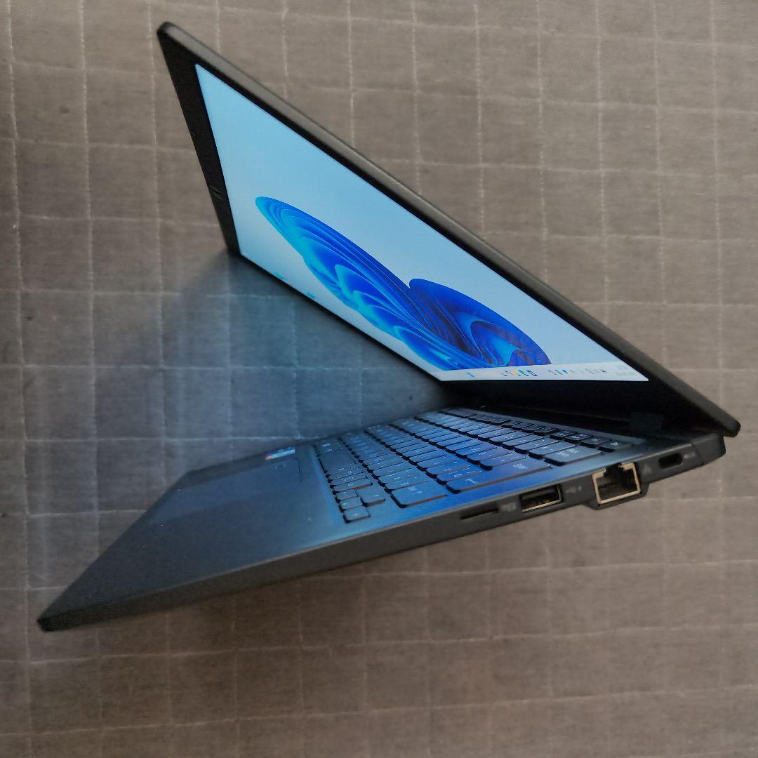 美品 Dynabook 超軽量 驚速 12世代i5 16GB 512GB 77