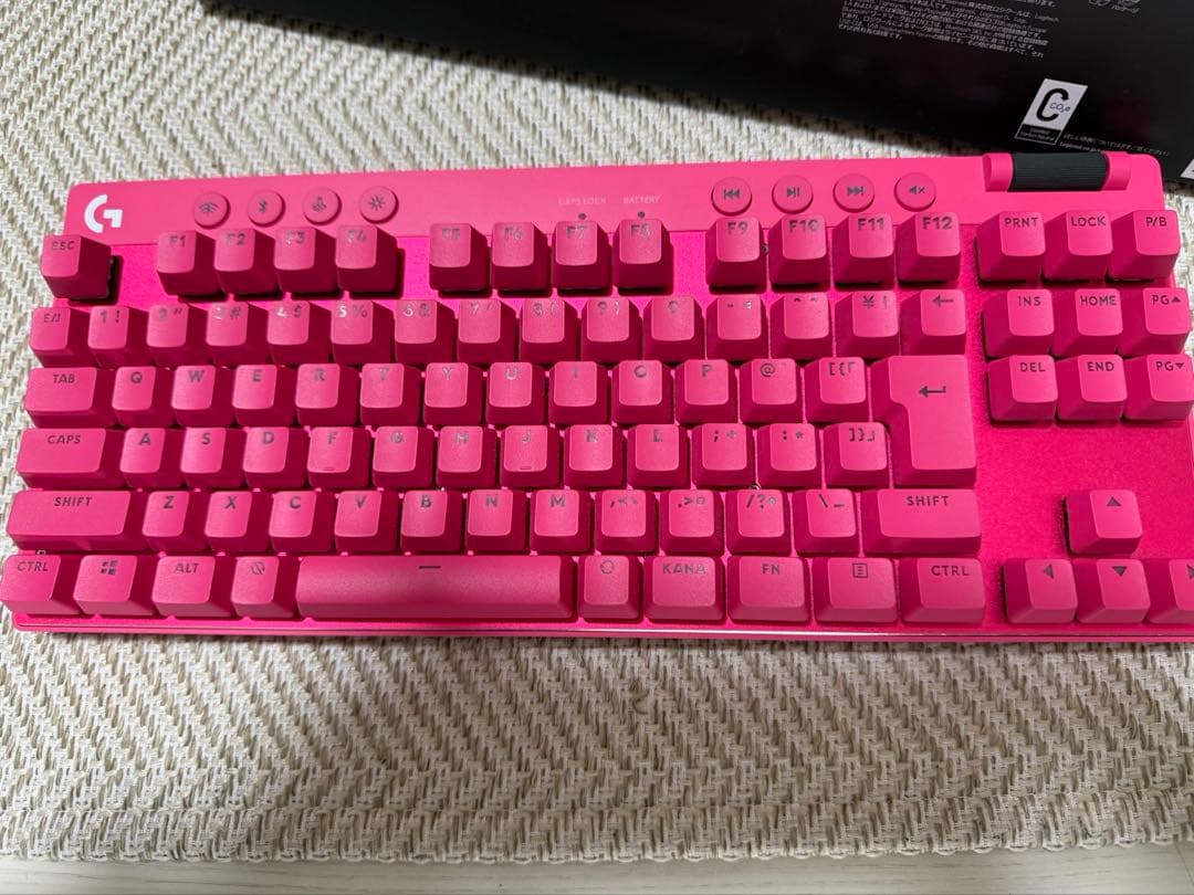 logicool GPROX TKL LIGHTSPEED マゼンタ　茶軸