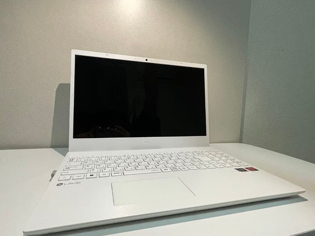動作良好　ノートパソコン　NEC　LAVIE 15.6型　N1565AAW