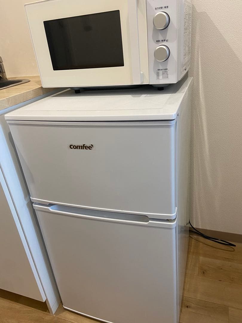 ジャイアン　2024年製　comfee コンフィー　冷凍冷蔵庫 90L