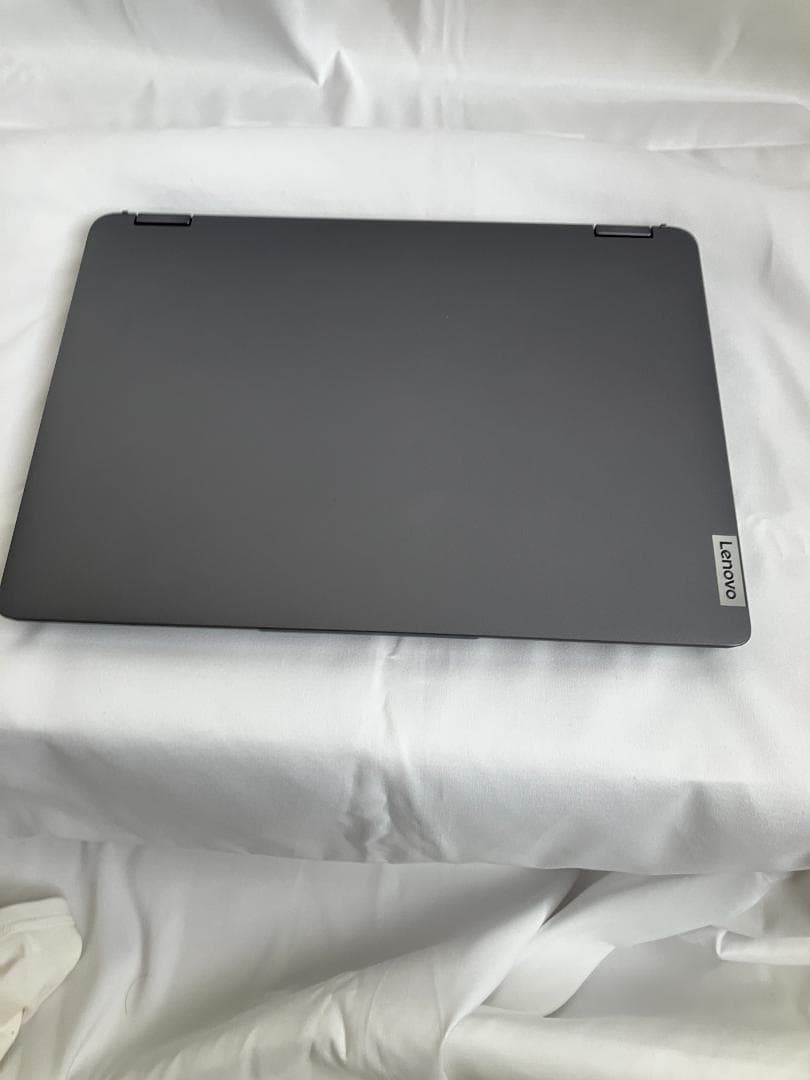 【美品】Lenovo　IdeaPad　Flex 570 （2023年製）