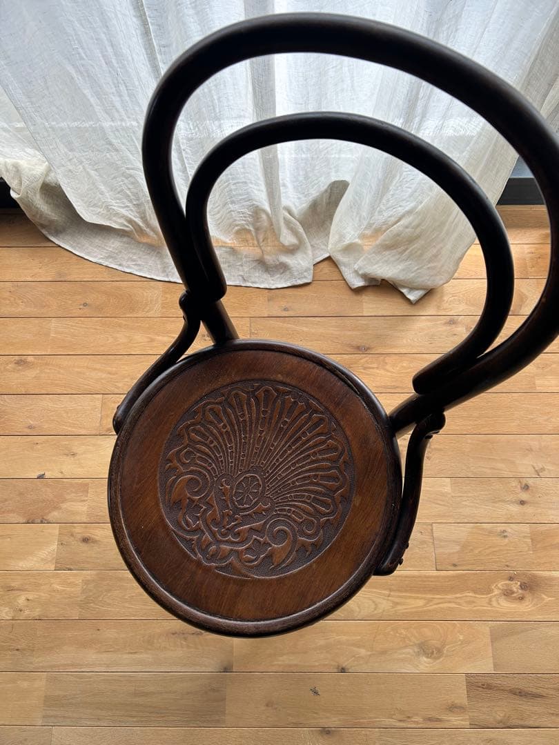 ベントウッドチェア