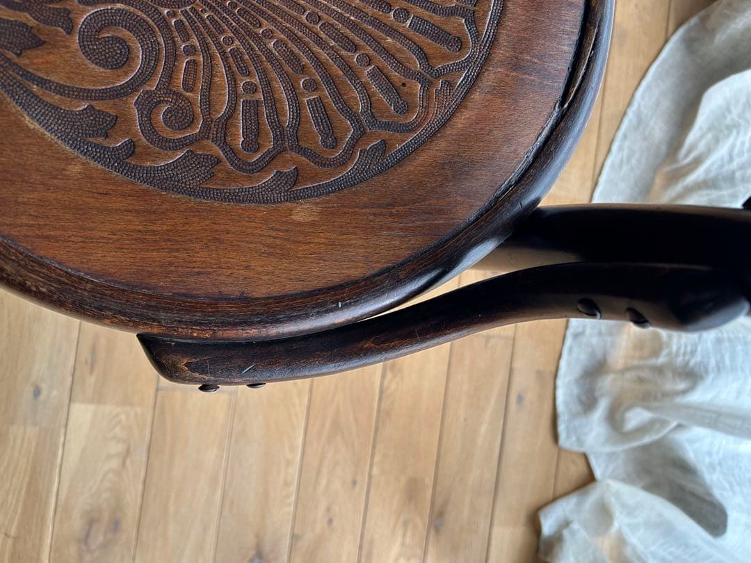 ベントウッドチェア