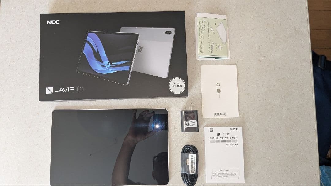 値下げ！　NEC PC-1195BAS 有機ELタブレット