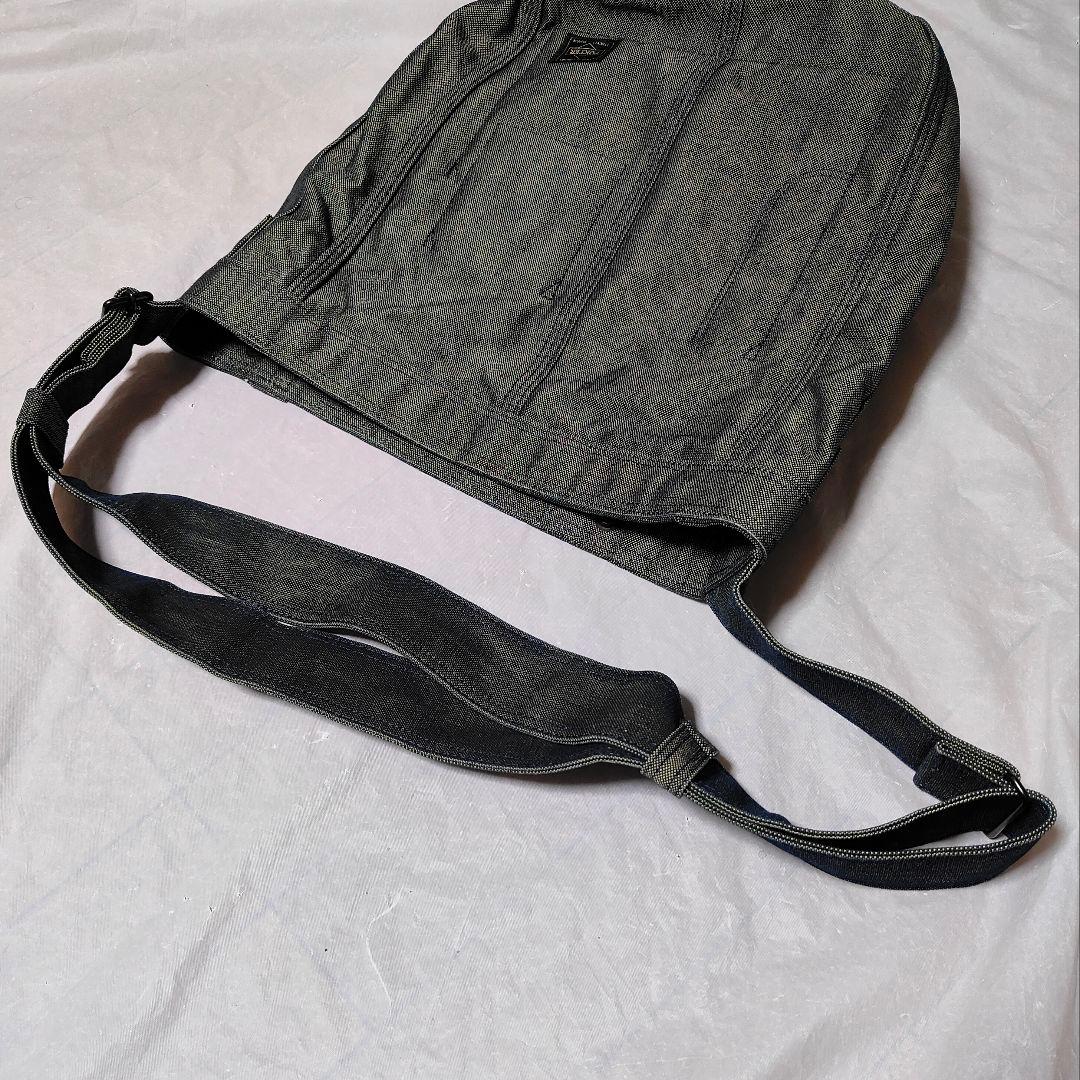 【極美品】ポーター　ショルダーバック　デニム　通勤　通学　旅行　大容量　A4収納