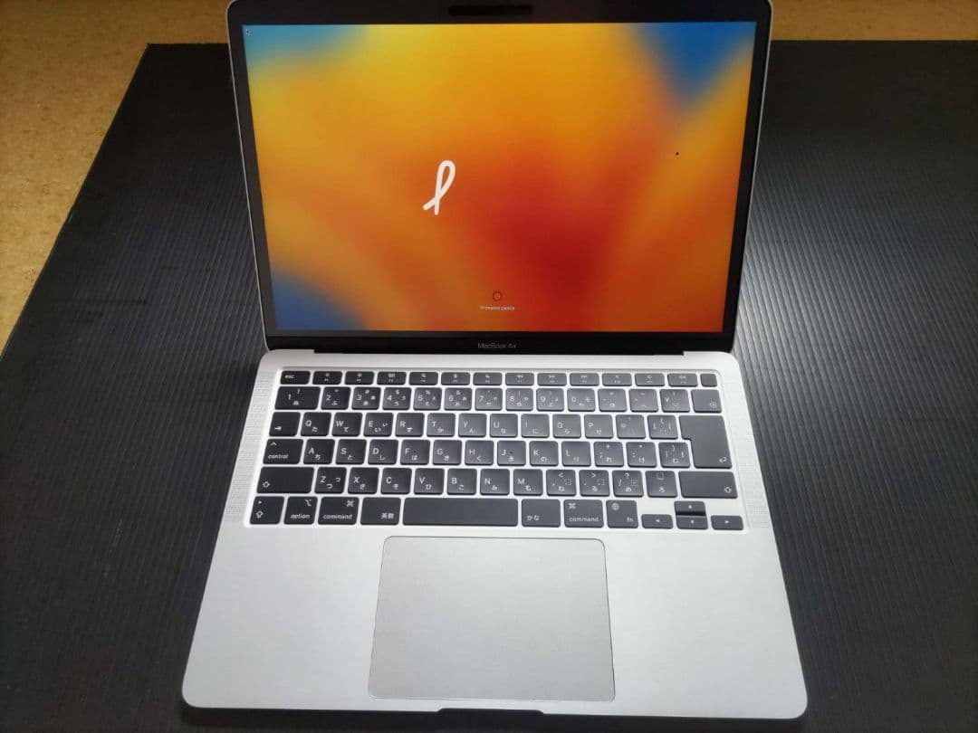 M1チップ搭載 Apple MacBook Air 本体 美品